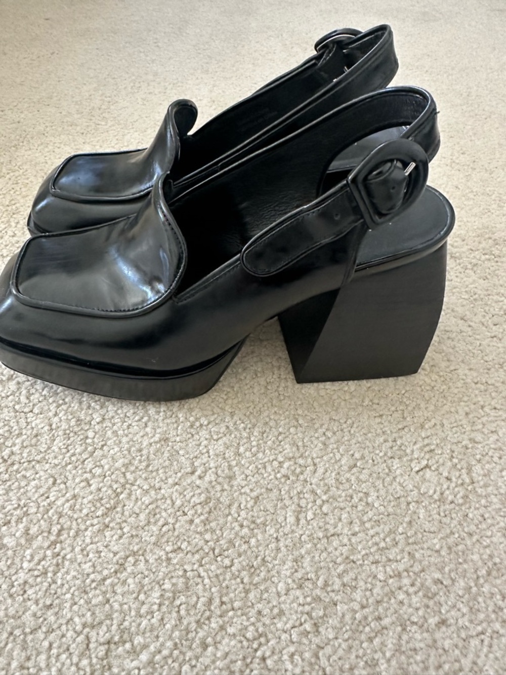 Jeffrey Campbell Black Patent Square-Toe Slingback Mules - Picture 2 of 5